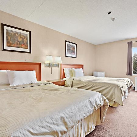 Niagara Lodge & Suites ภายนอก รูปภาพ