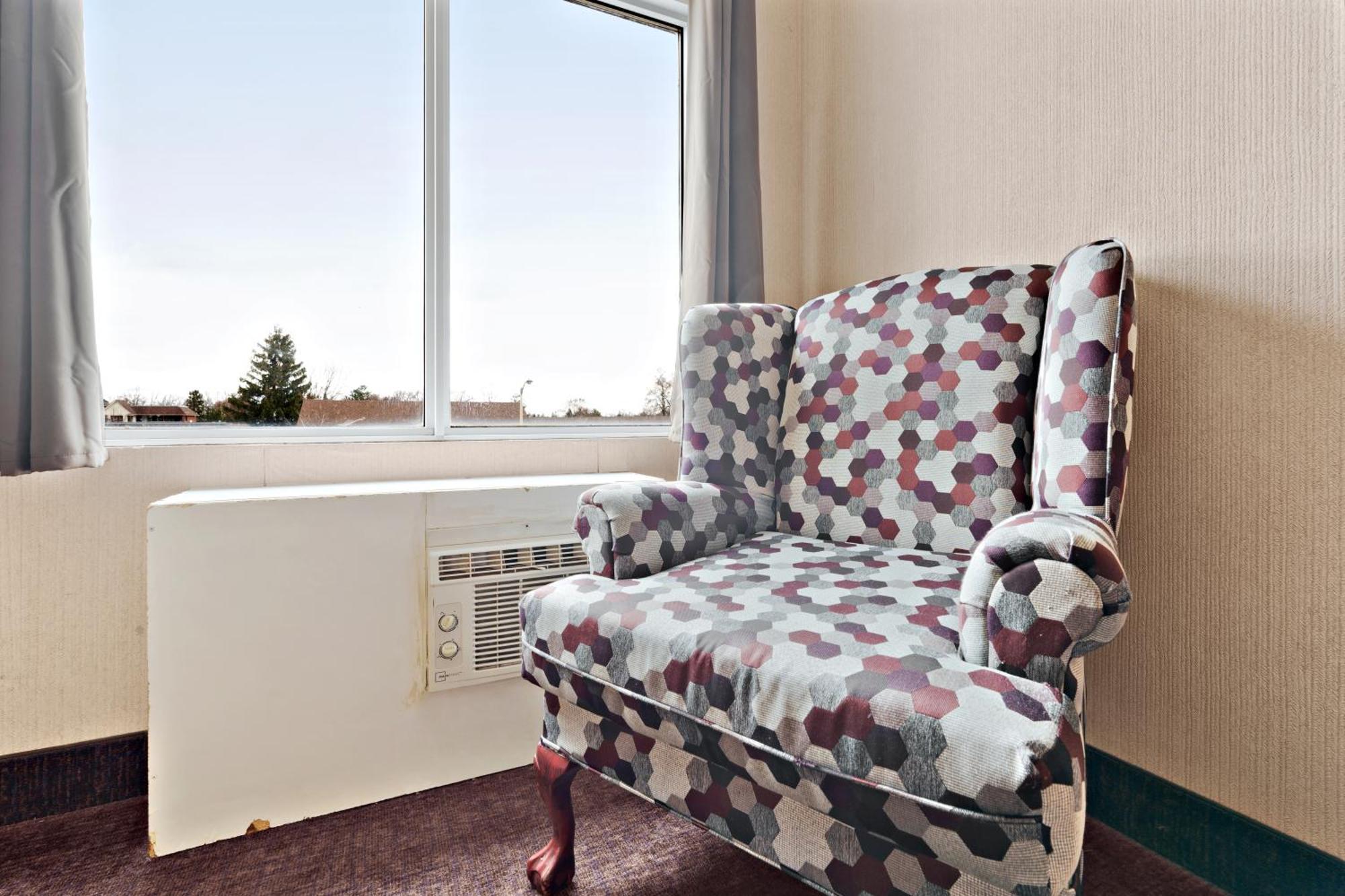 Niagara Lodge & Suites ภายนอก รูปภาพ