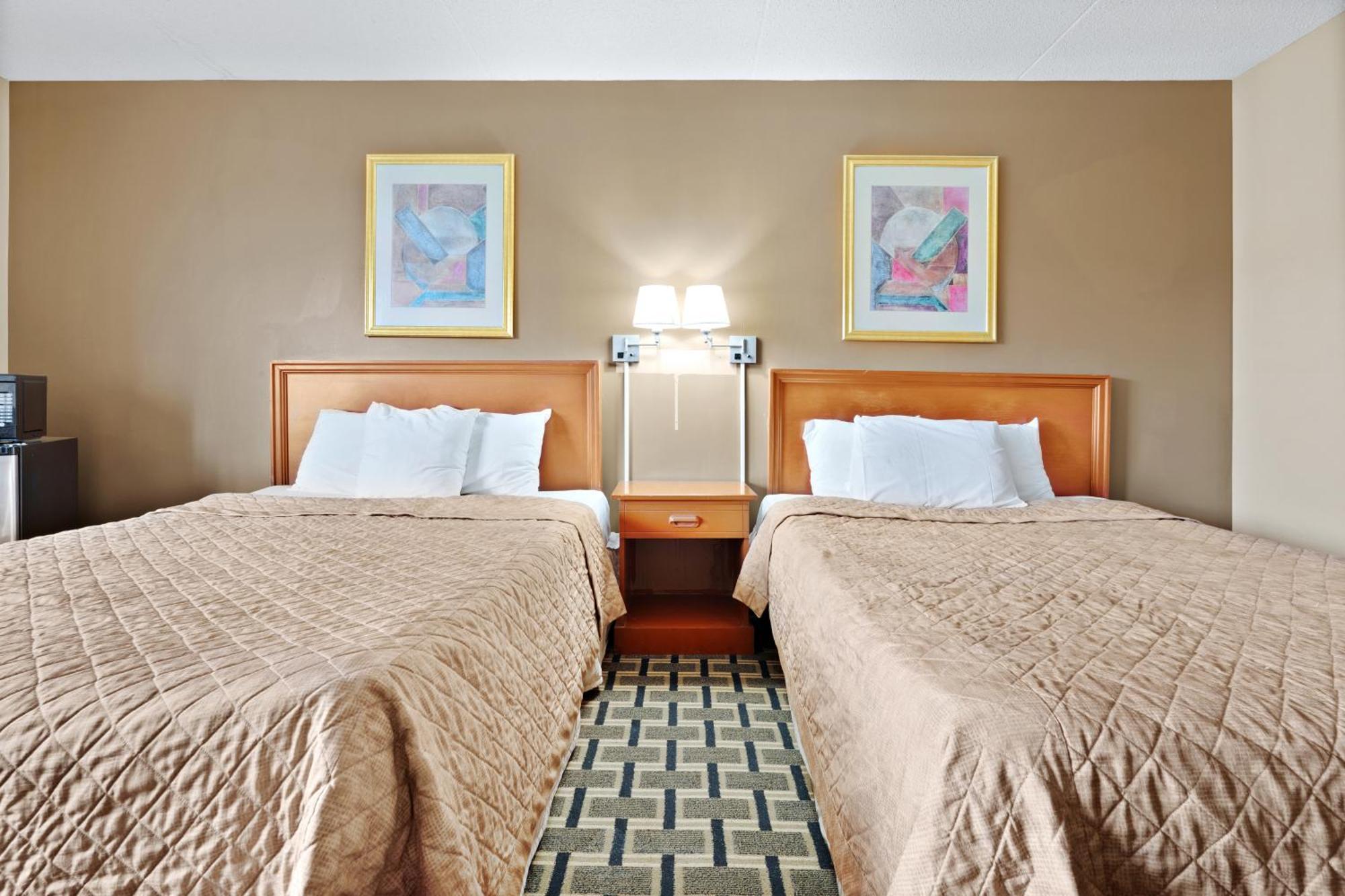 Niagara Lodge & Suites ภายนอก รูปภาพ